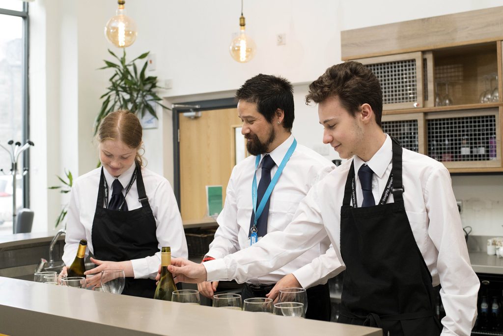Your Passport to a World of Welcoming: Unpacking the Hospitality Course Experience